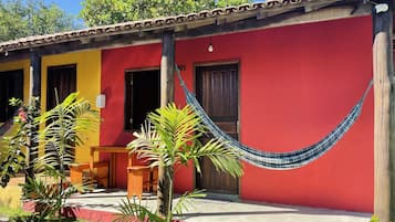 Quarto com Cozinha - Quarto Família ou Casinha Vermelha | Vista do quarto