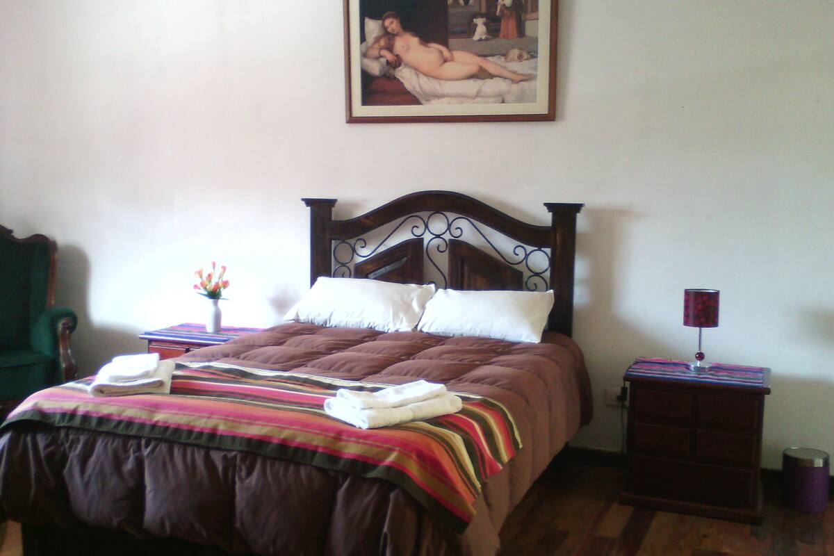 Free cribs/infant beds, rollaway beds, free WiFi