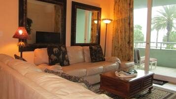 Condo, 3 Bedrooms | View from room
