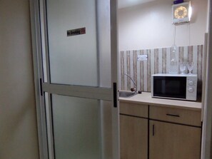 Habitación de lujo, 1 cama matrimonial | Servicios de la habitación