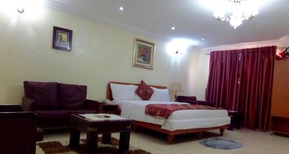 Deen Apartment Services