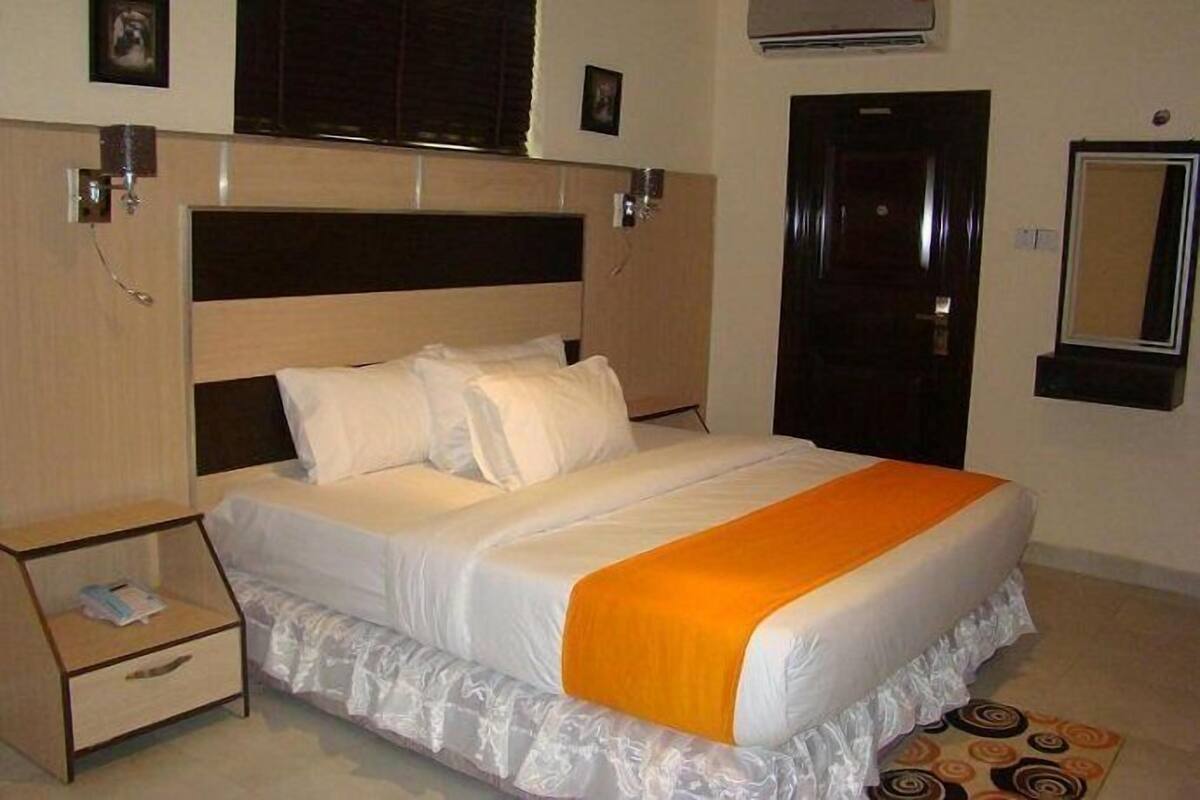 Phòng phong cách cổ điển, 1 giường đôi