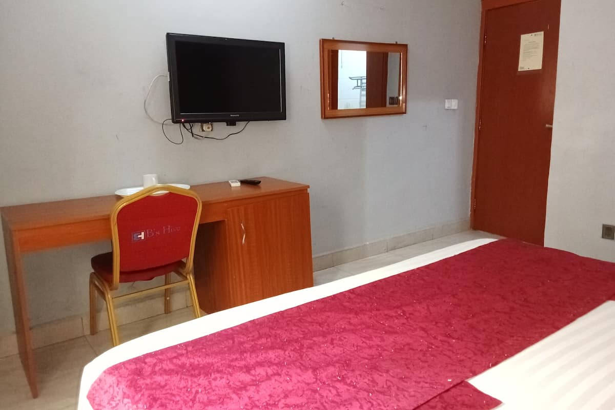 Business Executive Room