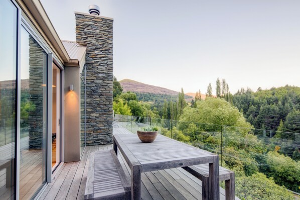 Terrace/patio - Riverview Retreat (Arthur's Point)