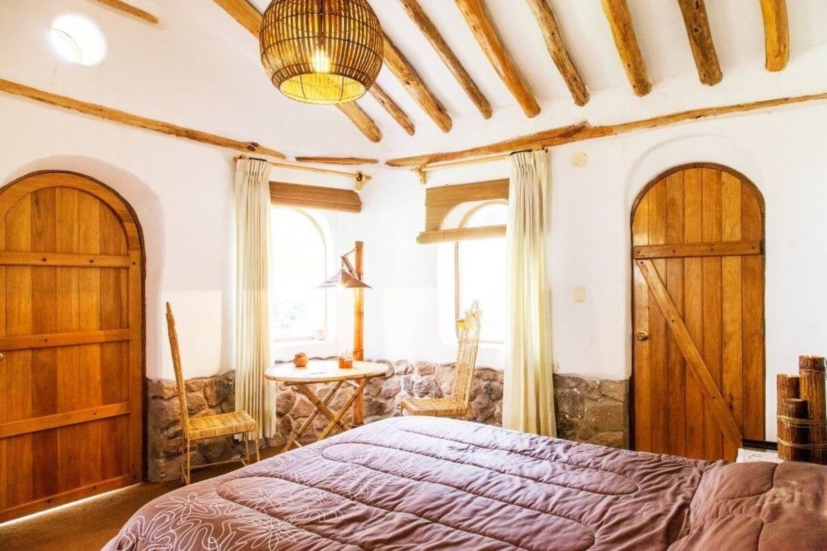 Premium Suite | Individually furnished, desk, iron/ironing board, free WiFi