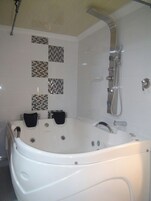 Bañera de hidromasaje