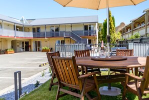 Área de parrillas y picnic