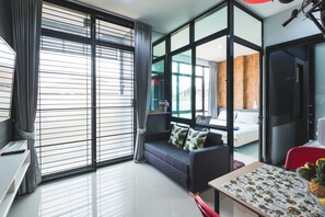 Casa de ciudad superior, 1 cama King size | 1 habitación, escritorio y wifi gratis 