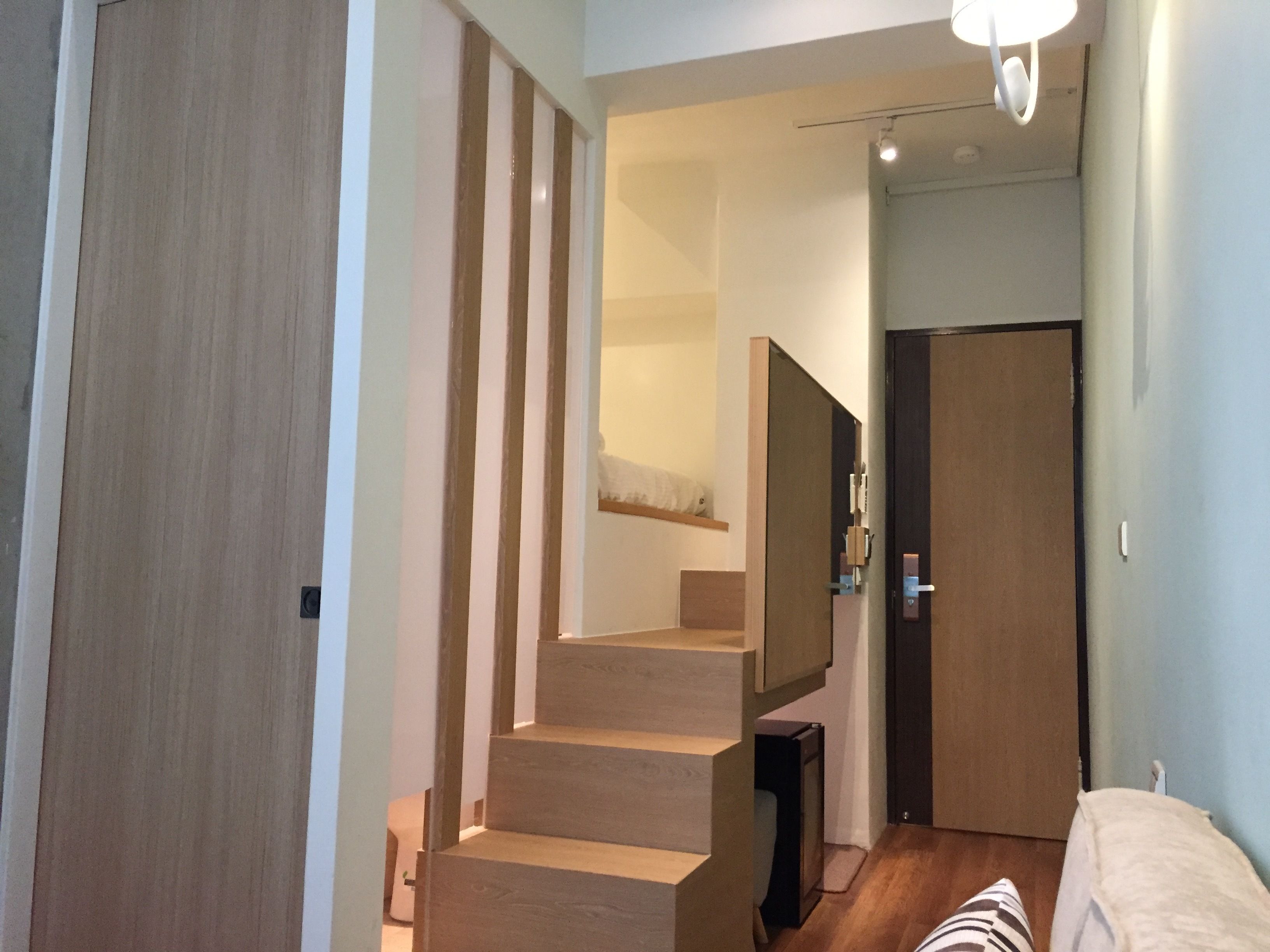 Business Quadruple Room, 1 Bedroom | 1 bedroom, individually furnished, rollaway beds, free WiFi