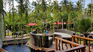 Sun deck - Pipe Dream Villas Resort (Kuta)