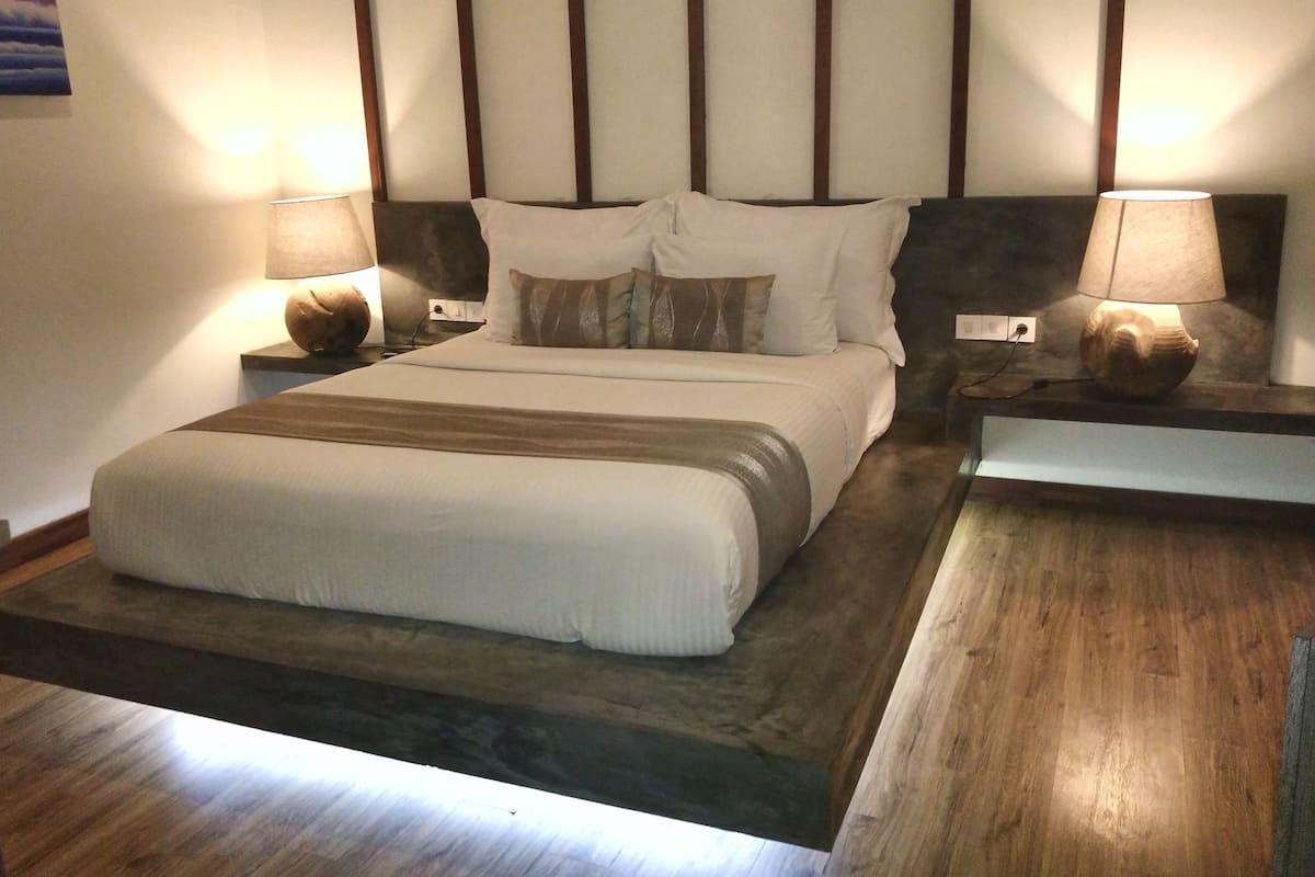 Standard Villa, 1 Bedroom, Smoking, Garden View | Premium bedding, in-room safe, desk, blackout curtains