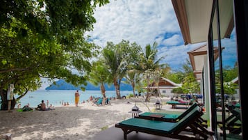Beachfront Villa Indoor Shower | View from room