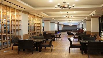 Área de estar no saguão