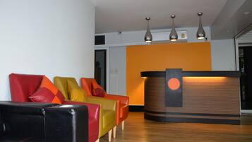 Check-in/check-out kiosk