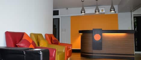 Mostrador para check-in y check-out