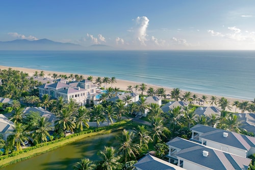 Danang Marriott Resort & Spa, Non Nuoc Beach Villas