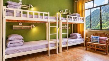 Select Comfort beds, desk, soundproofing, free WiFi