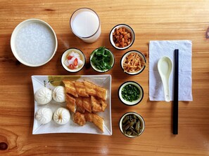Daily cooked-to-order breakfast for a fee