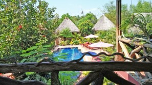 Outdoor pool - Darica Resort (Kep)