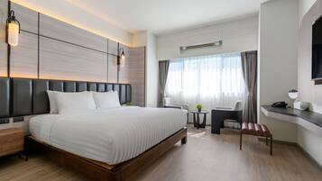 Standard Double Room | Cortinas opacas, wifi gratis, ropa de cama