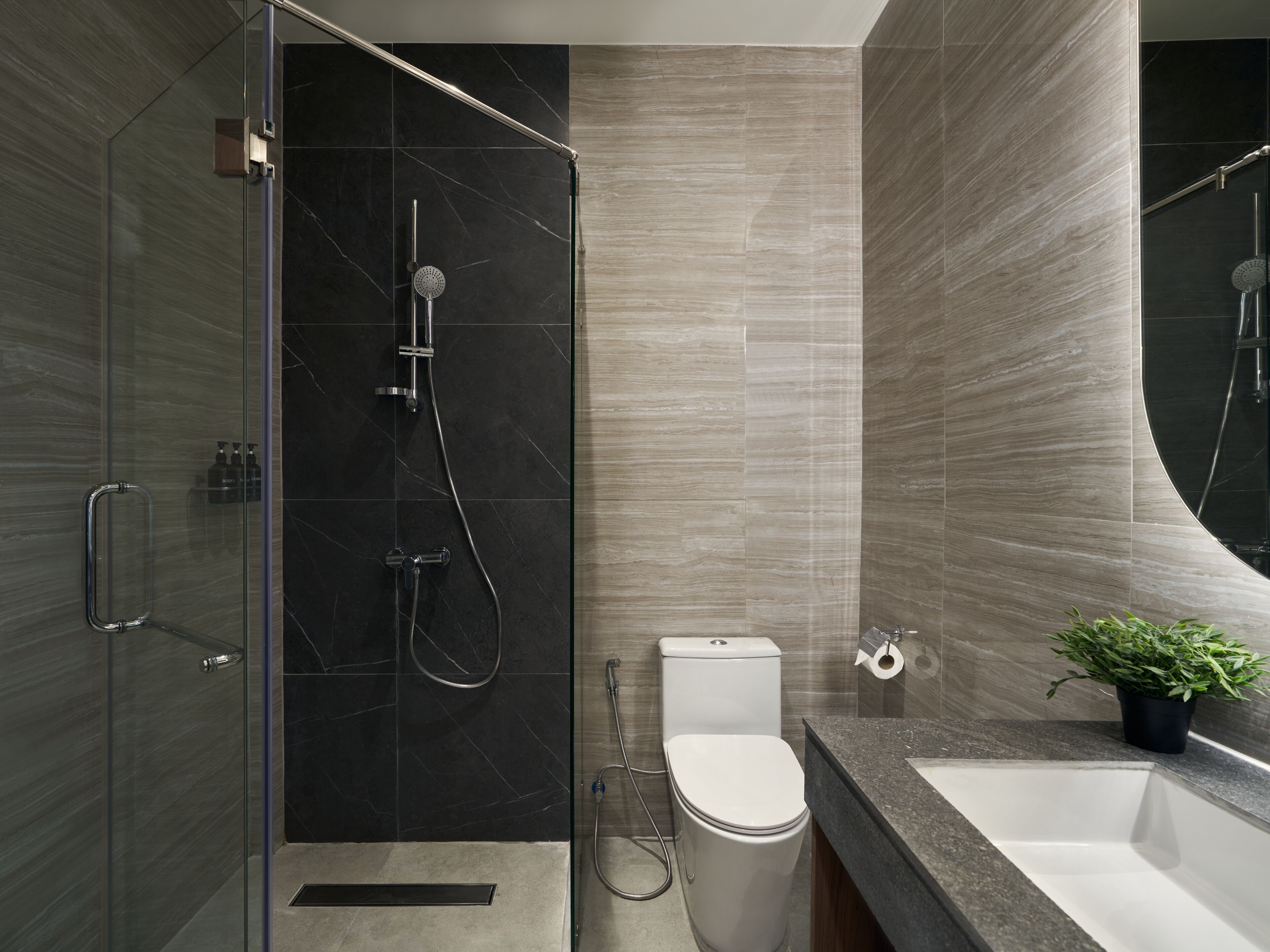 blackout curtains, free wifi, bed sheets