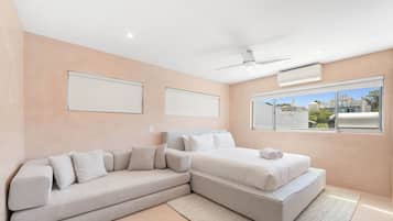 Luxe appartement, 2 slaapkamers | Een strijkplank/strijkijzer, gratis wifi, beddengoed