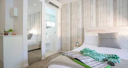 10 Hastings Street Boutique Motel & Cafe