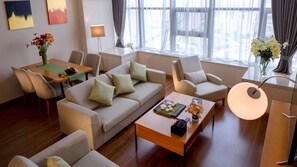 LCD TV - Oak Chateau Dalian (Dalian)