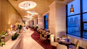 Dining - Oak Chateau Dalian (Dalian)
