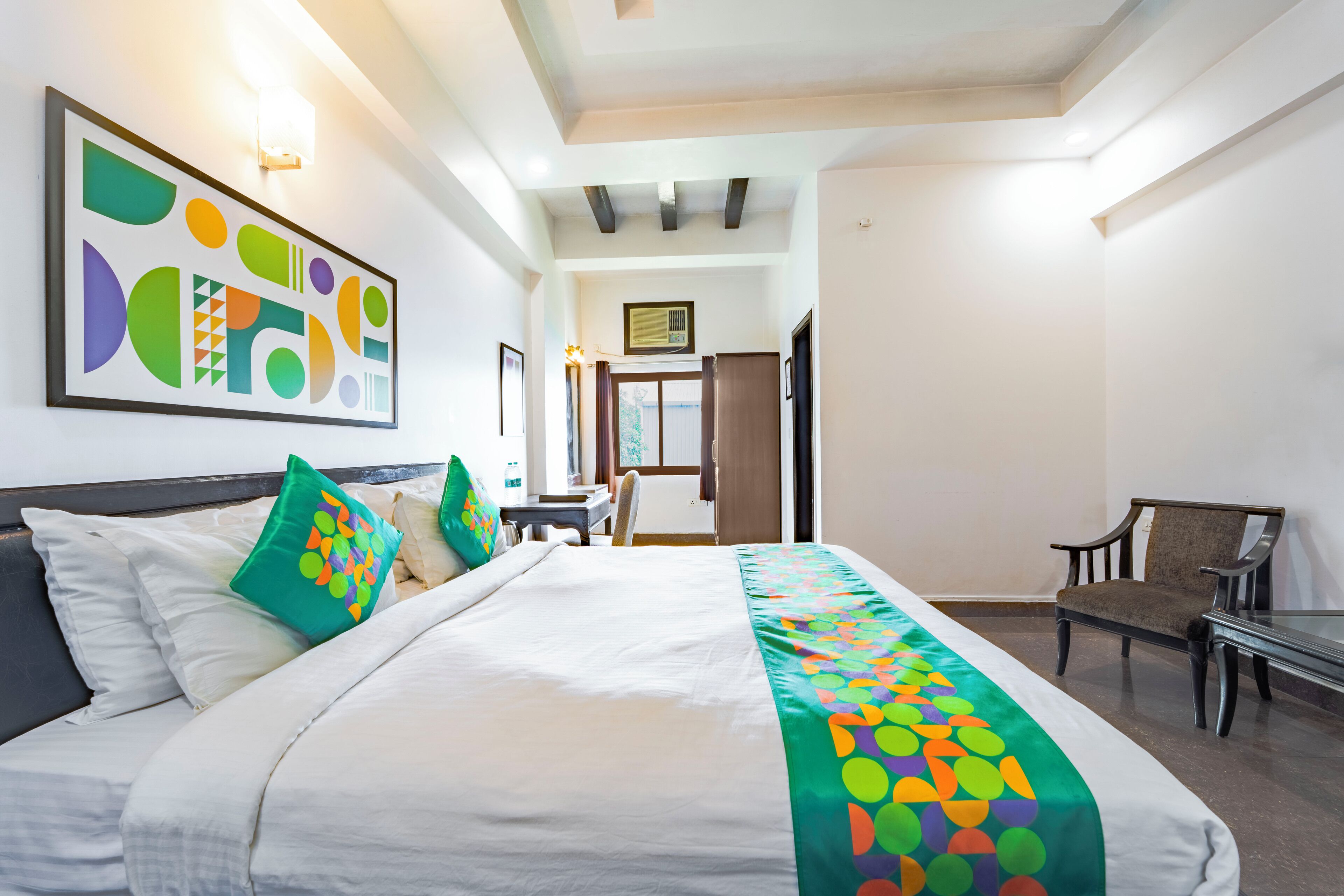 Foto - Treebo Shivam Inn Near Singapore Mall