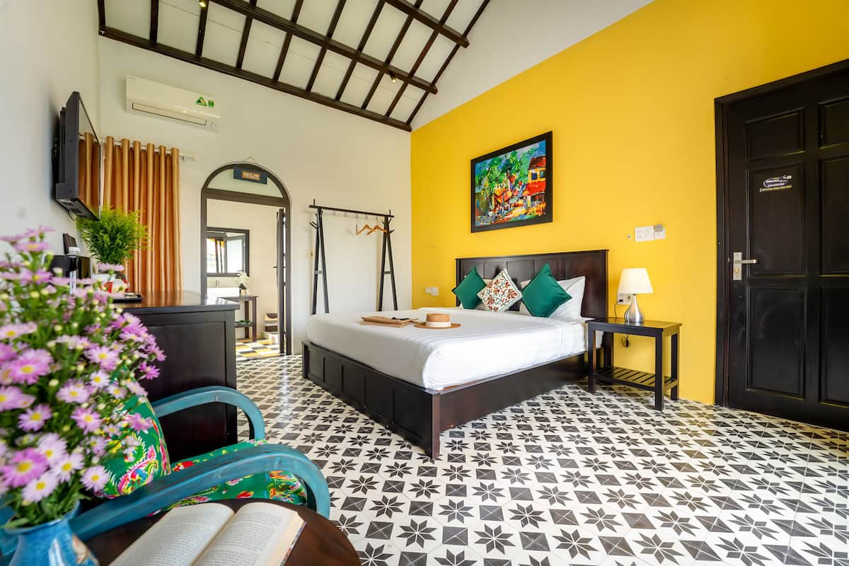 Deluxe Double Room, Garden View