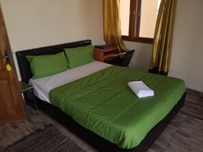Design Double Room, 1 Bedroom, Garden Area | Premium bedding, pillow-top beds, minibar, desk