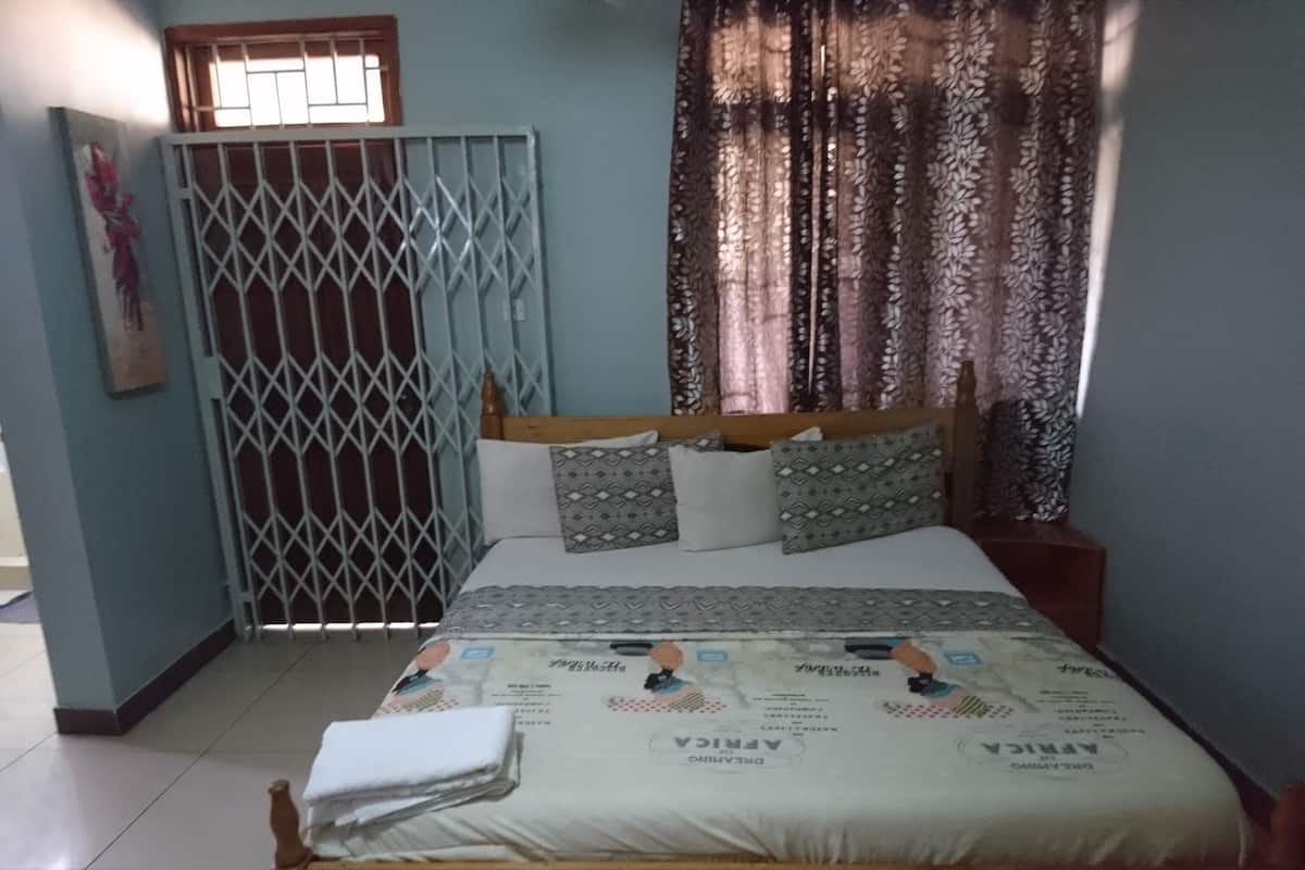 Premier-Doppelzimmer, 1 Schlafzimmer, barrierefrei, Blick auf den Innenhof