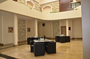 Breakfast, lunch, dinner served; international cuisine - Zip By Spree Hinjewadi (Paud)