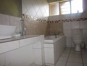 Double Room (Private Bath) | Bathroom