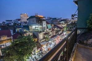 Property grounds - The Nguyens Apartments Hanoi Old Quarter (Hanoi)