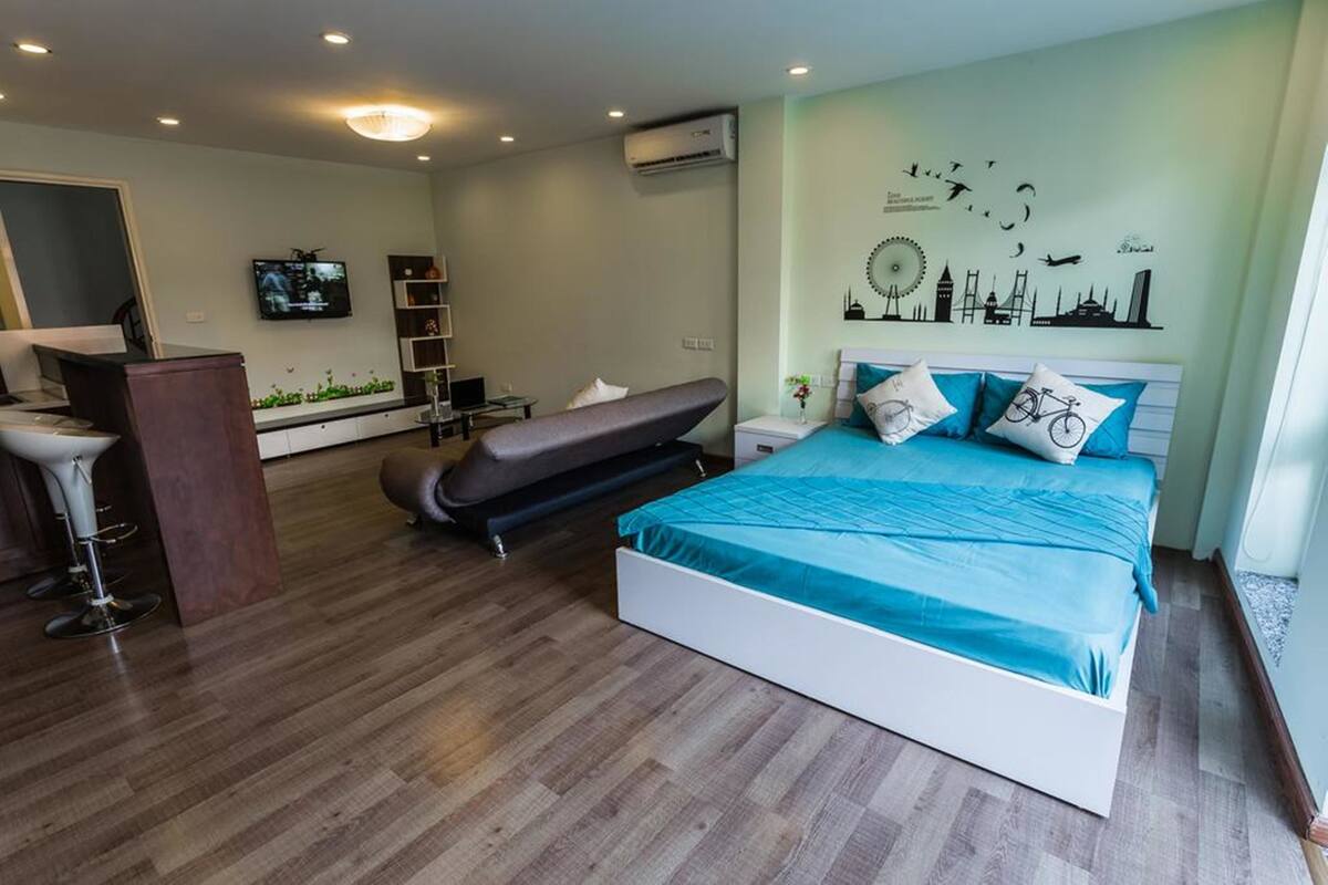 Dreibettzimmer (Hanoian Beauty)