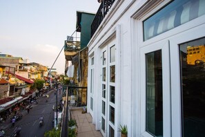 Property grounds - The Nguyens Apartments Hanoi Old Quarter (Hanoi)