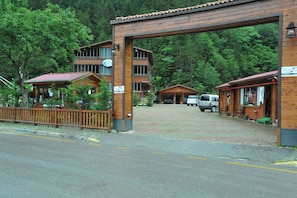 Fachada da propriedade