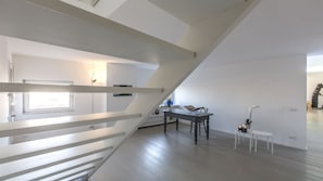 Appartement | 2 chambres, coffres-forts dans les chambres, bureau