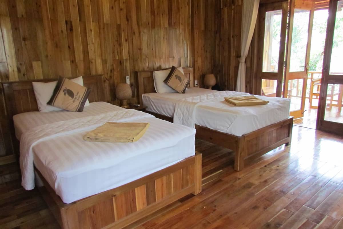 standard bungalow, multiple beds, kitchen, ocean view | 1 bedroom, minibar, in-room safe, desk