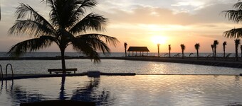 Mango Beach Resort
