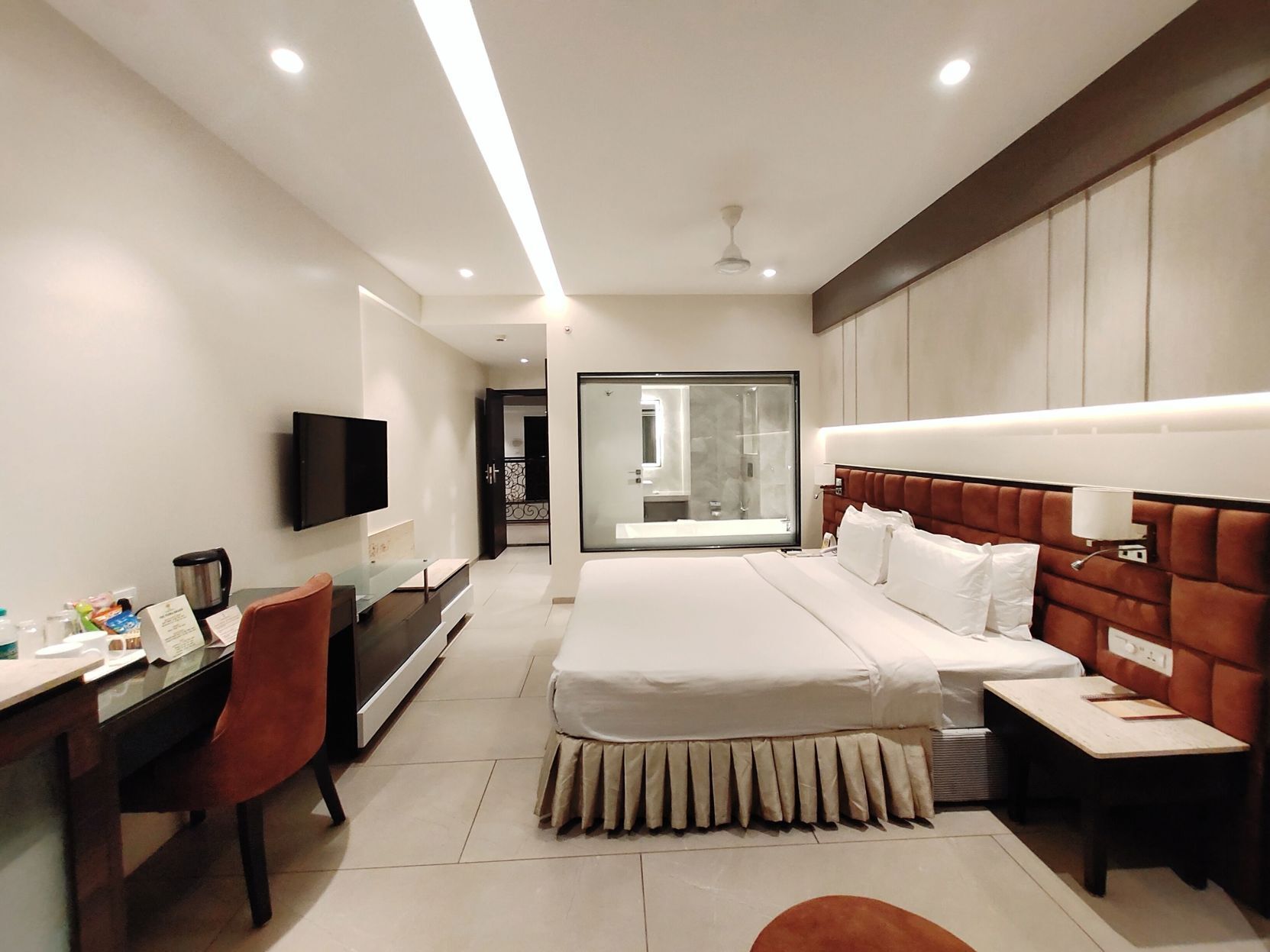 1 habitación, ropa de cama de alta calidad y minibar 
