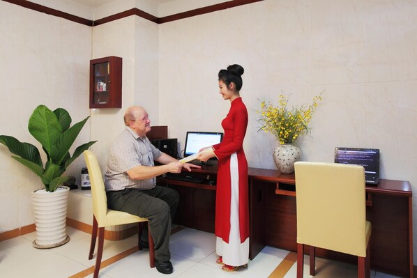 Ảnh chưa phân loại, 1 trong số 40 ảnh, nút