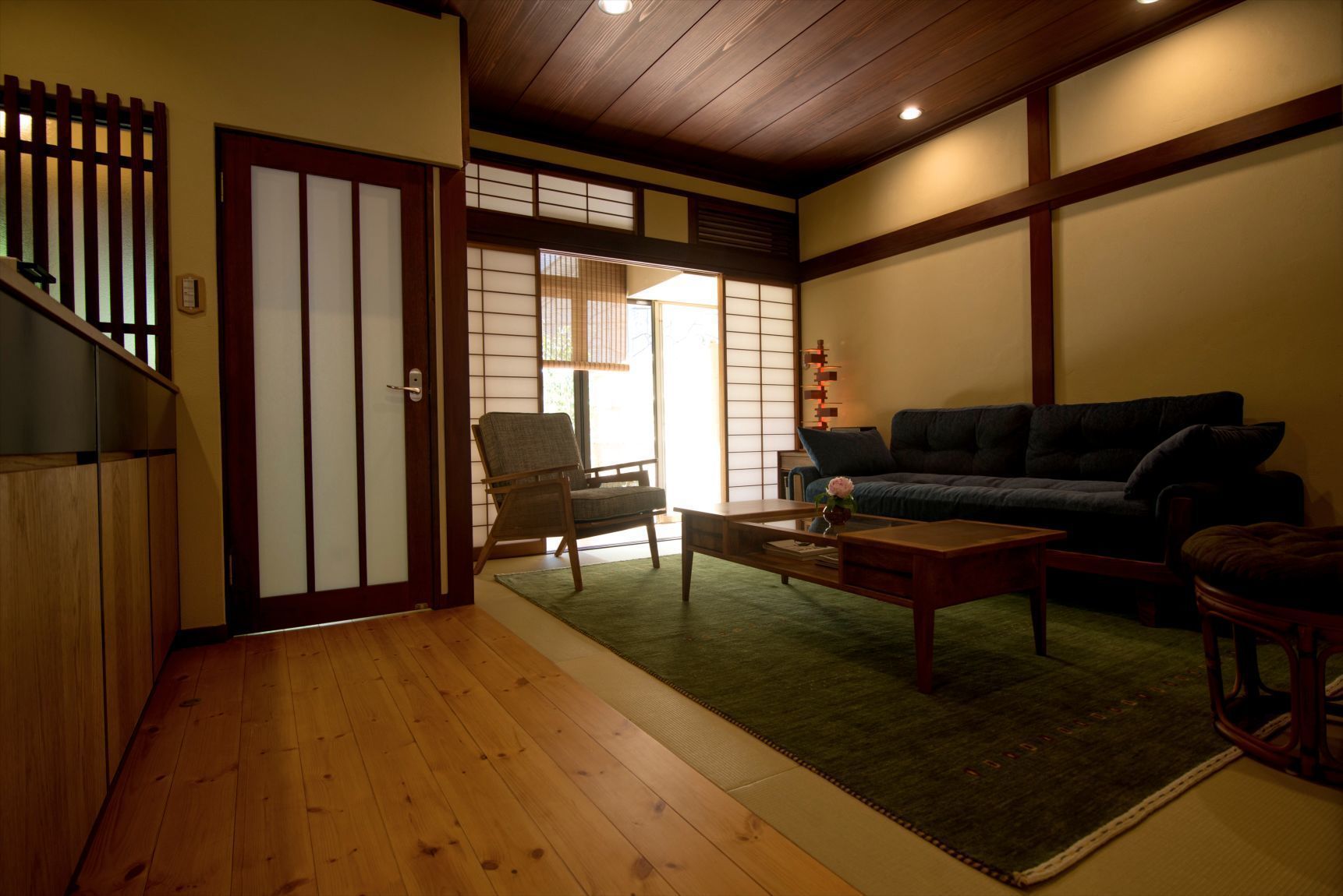 Japanese-Style Townhouse [*Additional futon will be provided for the booking of 3 or more guests.] | Living room | Flat-screen TV