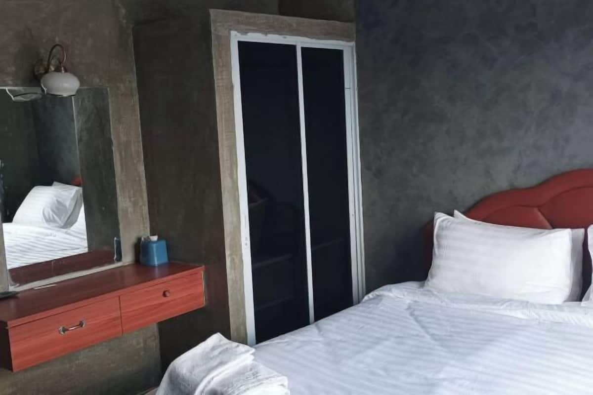Minibar, Schreibtisch, Verdunkelungsvorhänge, kostenloses WLAN