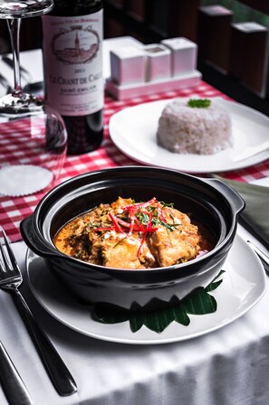 Alimentação e bebidas