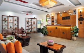 Lobby sitting area - Indra Angkor Residence (Siem Reap)