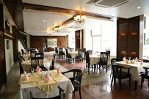 Dining - Hotel Samana (Hetauda)