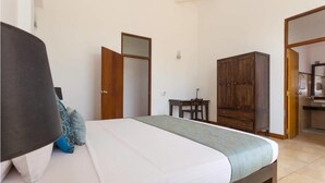 1 bedroom, desk, iron/ironing board, free WiFi - Hill Residencies (Mount Lavinia)